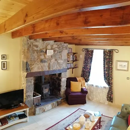 Lovely Stone Village Cottage In Snowdonia Waenfawr Exterior photo